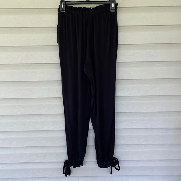 Lulus Sebastian Black Pants Size S NWT - Picture 3 of 11
